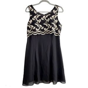VTG Clara Embroidered Sleeveless Black Party Dress